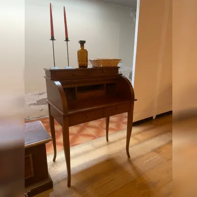 Prezzi ribassati per il tavolino classico Scrittoio legno  di Giaretta italia