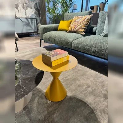 Tavolino Clessidra dell'azienda Midj a prezzi outlet - 40%