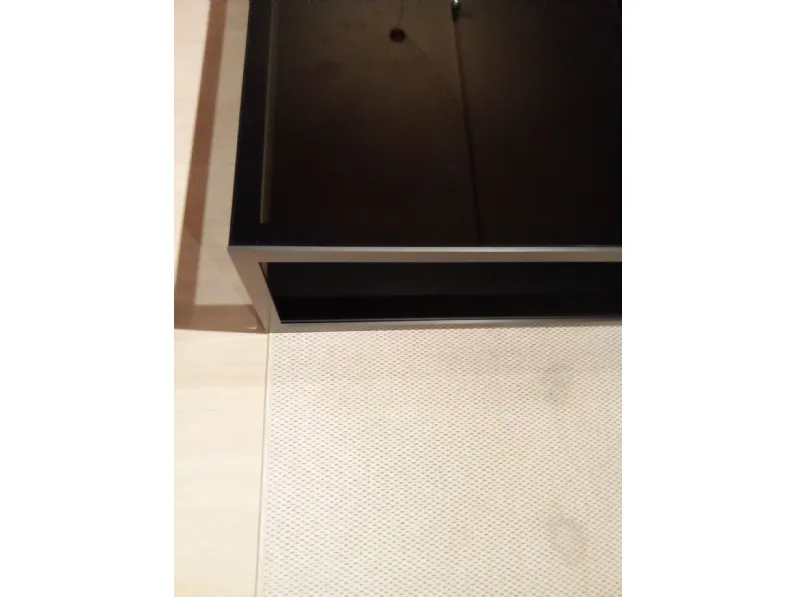 Tavolino Alisee del marchio Molteni & c a prezzi outlet - 35%