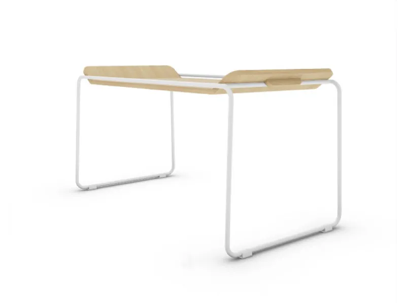 Tavolino in stile design modello Filo di Calligaris con sconti imperdibili 