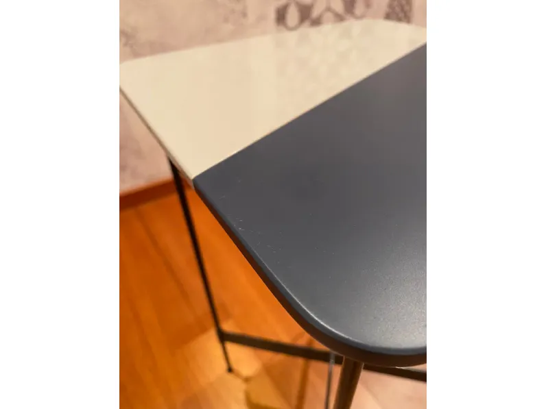Tavolino design Modello coffee table cod.passion di Dienne salotti a prezzo scontato