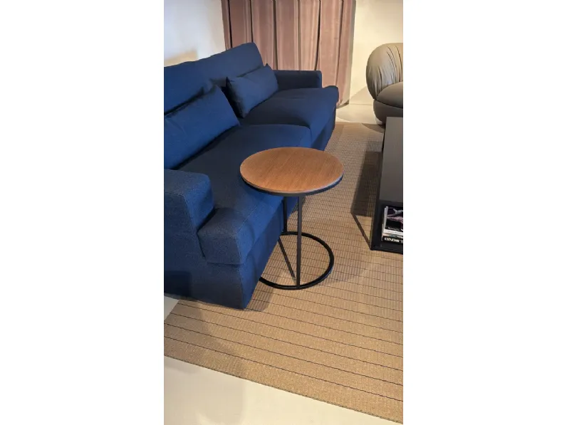 Tavolino design Pek  di Meridiani a prezzo scontato