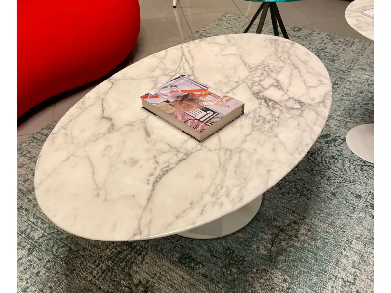 Tavolino Saarinen tavolino ovale della marca Knoll con forte sconto - 27%