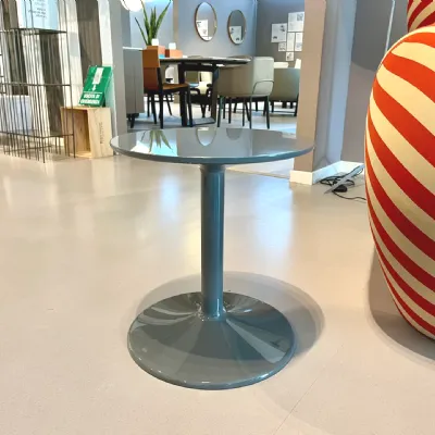 Tavolino design Spool di B&b italia a prezzo ribassato