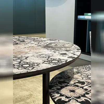Tavolino modello Tavolini design di Artigianale a prezzo scontato