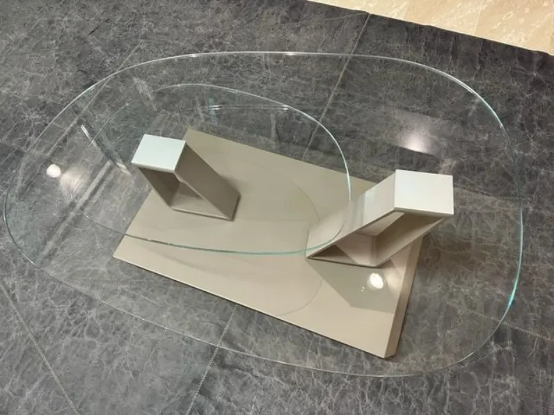 Tavolino design Twist sasso di Ozzio a prezzo scontato