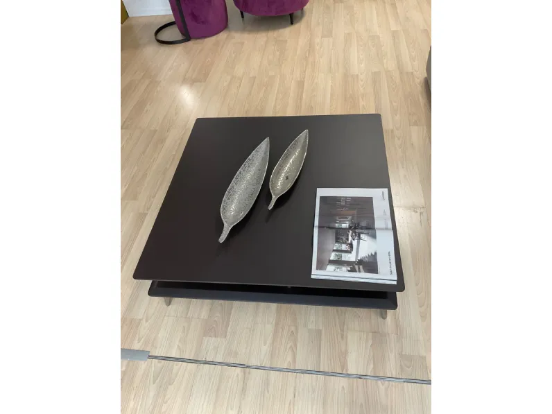 Prezzi ribassati per il tavolino design Alan  di Ditre italia