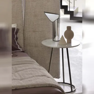 Tavolino design modello Angle di Flou scontato 