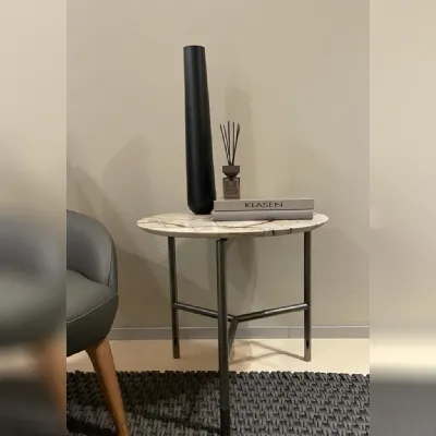 Prezzi ribassati per il tavolino design Iko di Flou