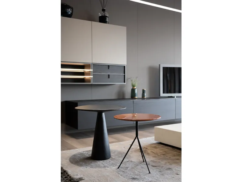 Tavolino design modello Liquid di Baxter scontato 