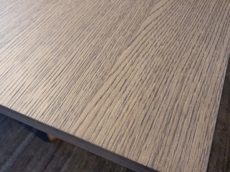Tavolino in stile design modello Su e giu di Ozzio con sconti imperdibili
