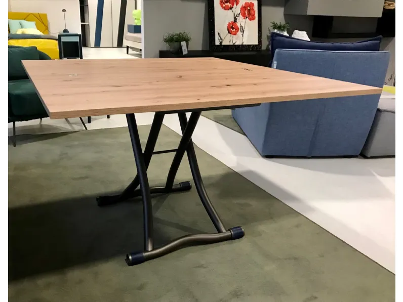 Tavolino in stile moderno modello Fast di Ozzio con sconti imperdibili