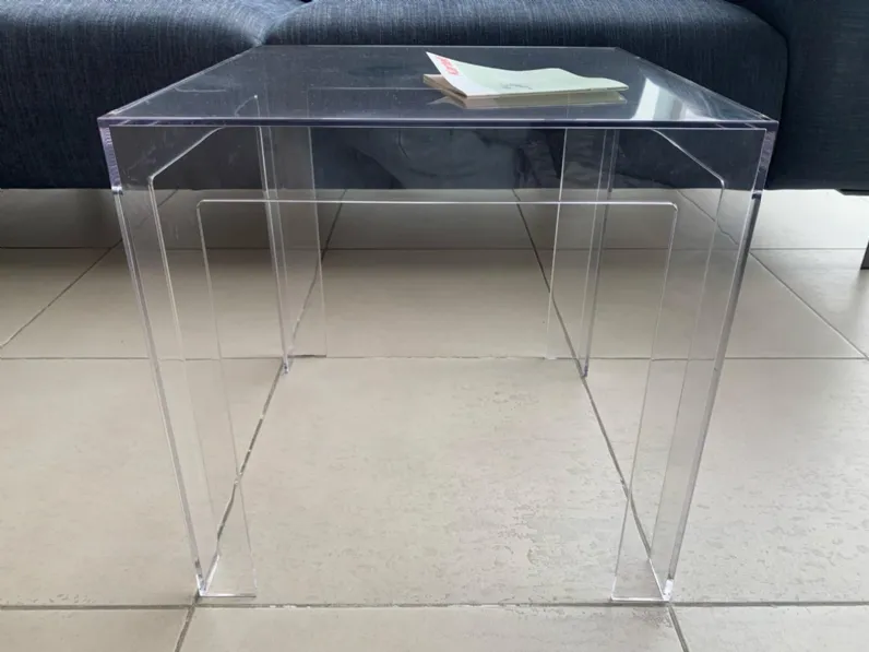 Tavolino Jolly dell'azienda Kartell a prezzi convenienti 
