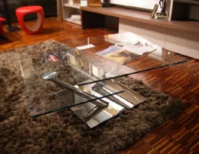 Tavolino in stile moderno modello Tavolino basso cassius in cristallo by naos design arnaldo gamba di Naos con sconti imperdibili