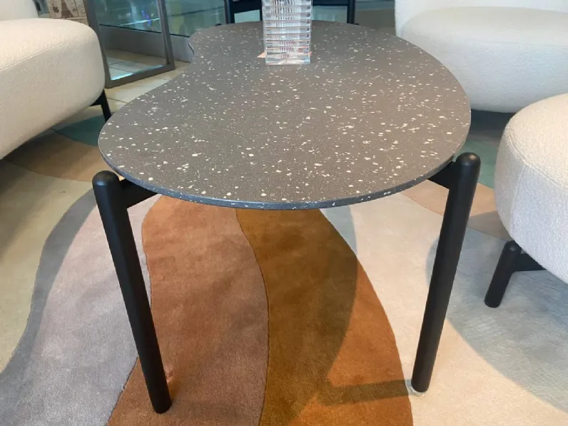 Prezzi ribassati per il tavolino moderno Undique di Kartell 