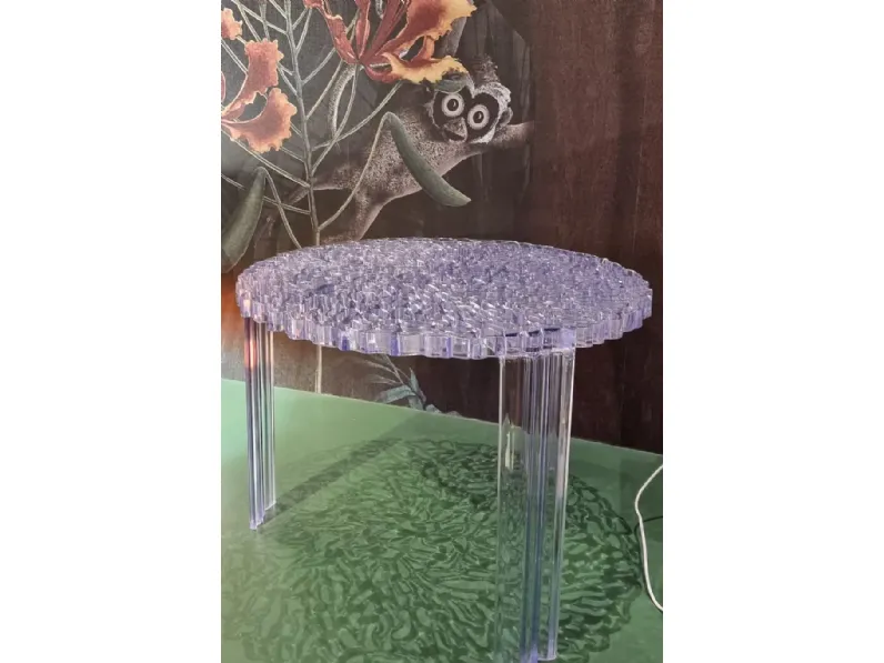 Prezzi ribassati per il tavolino moderno T-table di Kartell