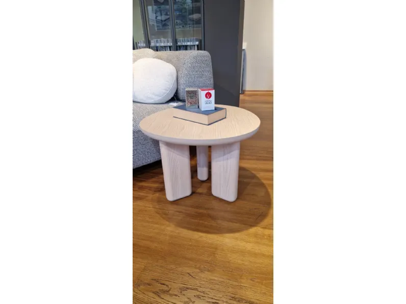 Prezzi ribassati per il tavolino design Caillou wood di Liu jo living