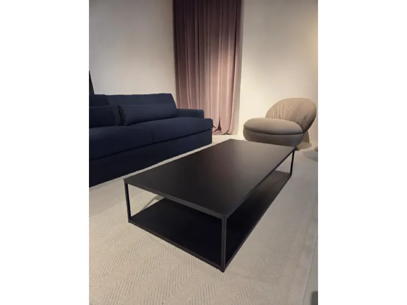 Tavolino design Hardy  di Meridiani a prezzo scontato