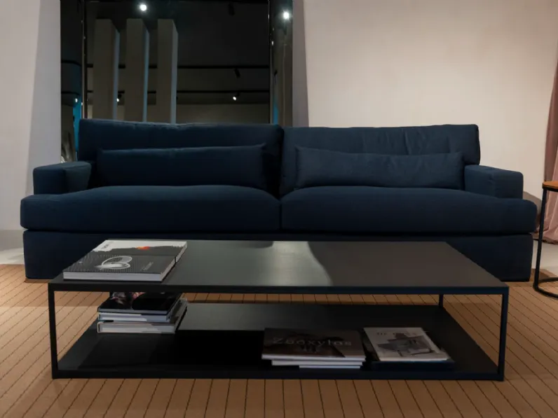 Tavolino design Hardy  di Meridiani a prezzo scontato