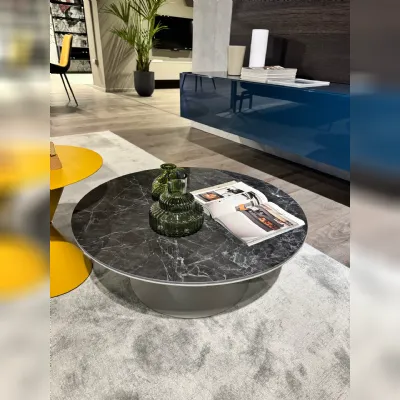 Prezzi ribassati per il tavolino moderno Clessidra di Midj