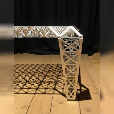 Tavolino  coffe table origami del brand Ycami a prezzi outlet - 0%