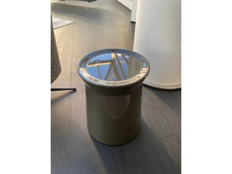 Tavolino design Dama  di Poliform a prezzo ribassato