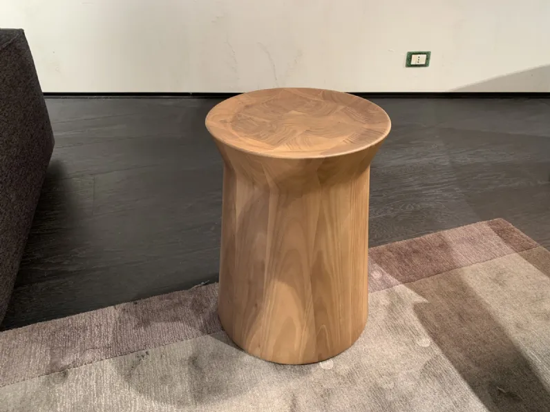 Tavolino design Dama di Poliform a prezzo scontato