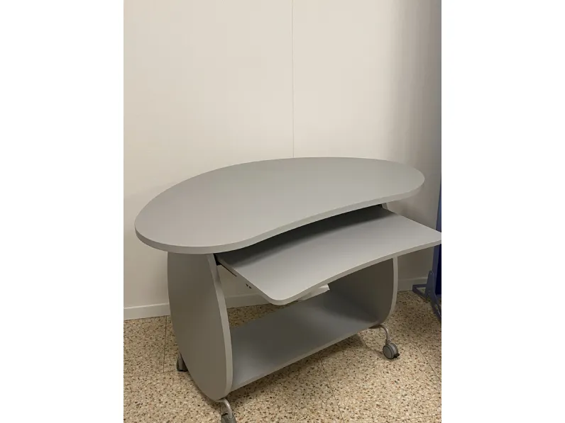Tavolino Sintesi modello Fagiolino in OFFERTA OUTLET