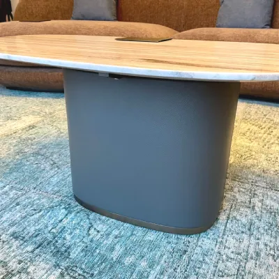 Tavolino design Galet di Giorgetti a prezzo scontato