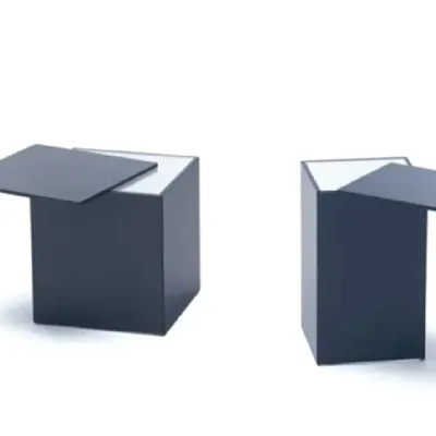Prezzi ribassati per il tavolino moderno Slide  di Glas italia