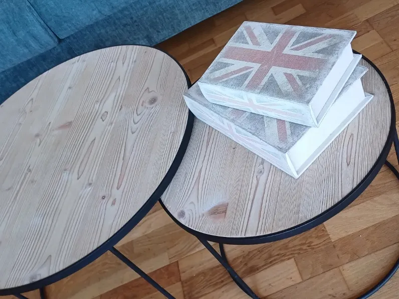 Prezzi ribassati per il tavolino moderno Tondy di La seggiola