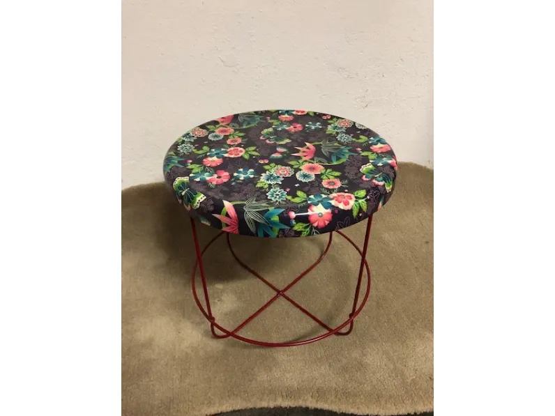 Tavolino modello Ukiyo di Moroso a prezzo scontato