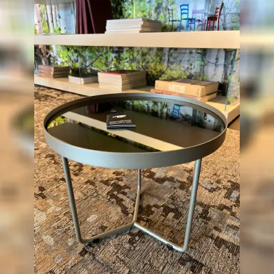 Tavolino moderno Billy 36x33 di Cattelan italia a prezzo scontato