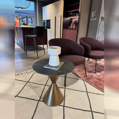 Tavolino moderno Clessidra di Midj a prezzo ribassato