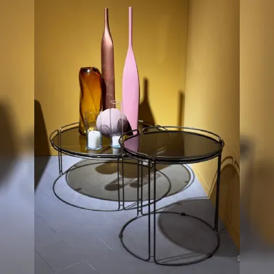 Tavolino moderno Monolith di Ditre italia a prezzo ribassato