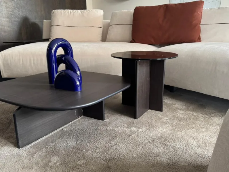 Tavolino design Polyura di Ditre italia a prezzo scontato