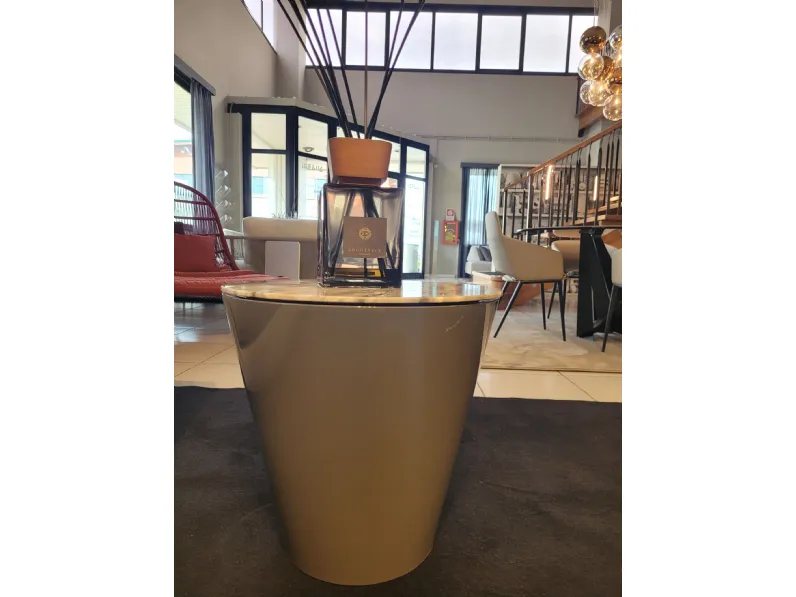 Prezzi ribassati per il tavolino design Pond di Acerbis
