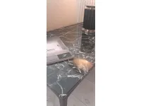 Prezzi ribassati per il tavolino moderno Tray in marmo di Rimadesio