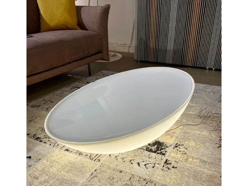 Tavolino modello Solar indoor di Foscarini a prezzo scontato