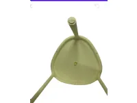 Tavolino modello Tavolino air table triangolare magis di Magis a prezzo scontato