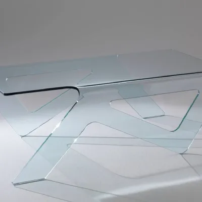 Tavolino Tavolino mod.lukas in cristallo curvato scontato del 40% del brand Artigianale a prezzi outlet