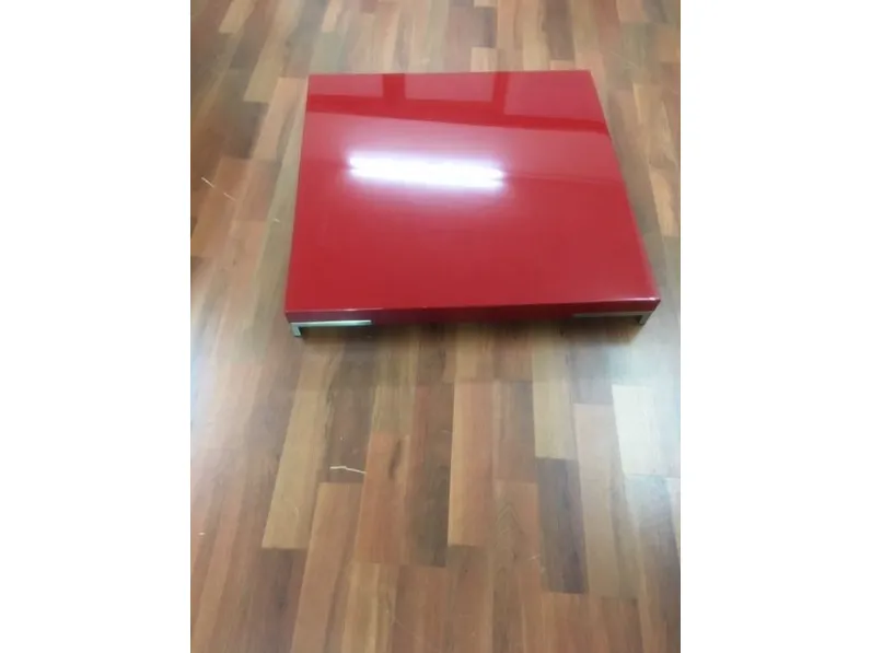 Tavolino in stile design modello Tavolino romeo rosso lucido 92x92 x12 di emaf progetti per zanotta di Zanotta con sconti imperdibili 