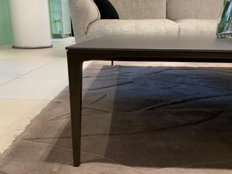 Tavolino design modello Tray di Rimadesio scontato 