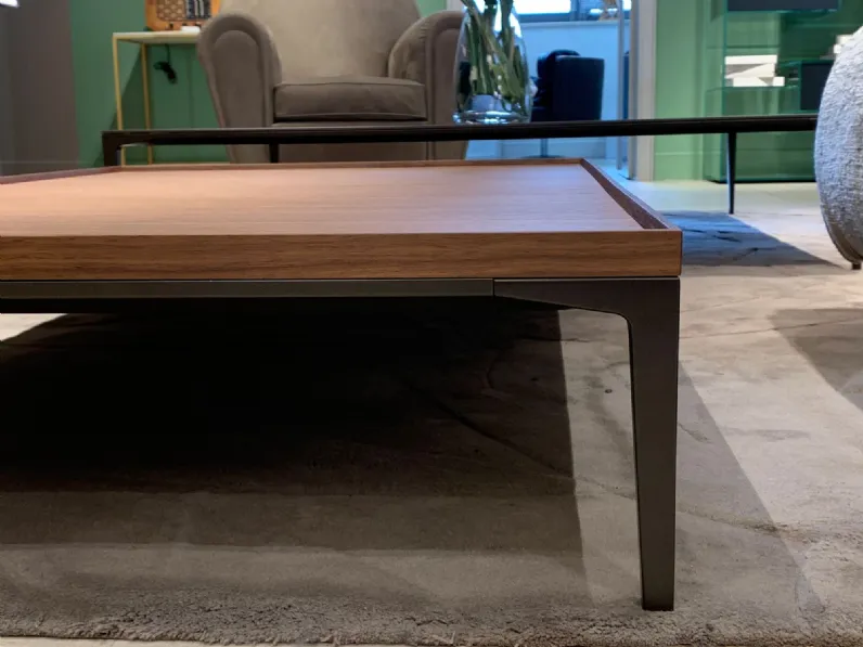 Tavolino design modello Tray di Rimadesio scontato 