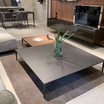 Tavolino in stile design modello Tray di Rimadesio a prezzi imbattibili 