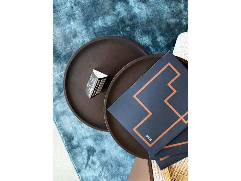 Prezzi ribassati per il tavolino design Vicino di Molteni & c