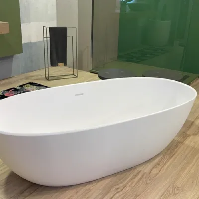 Vasca da bagno in Ceramica modello Vasca Edone a prezzo Outlet