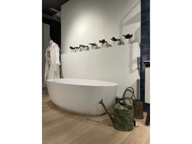 Vasca da bagno in Offerta Outlet Vasca rivo a marchio Scavolini