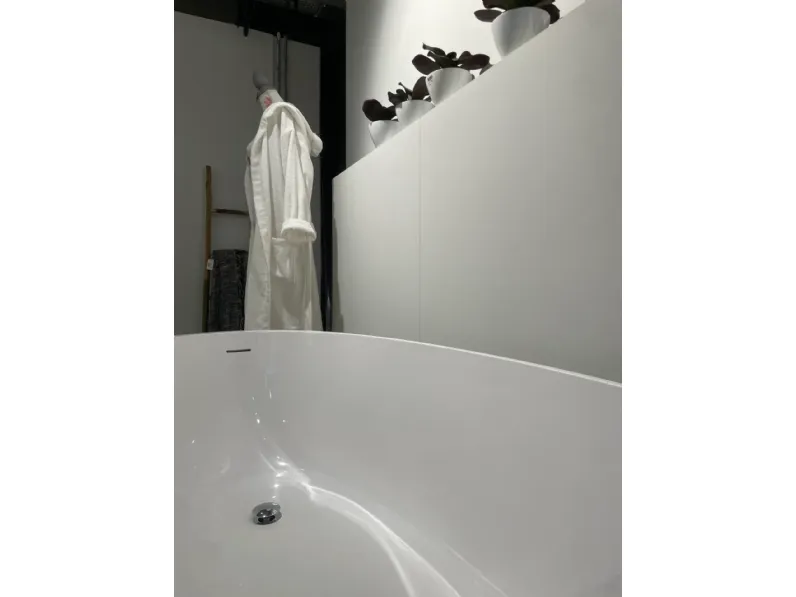 Vasca da bagno in Offerta Outlet Vasca rivo a marchio Scavolini