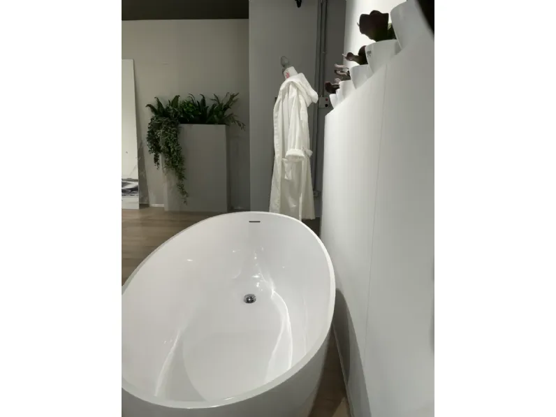 Vasca da bagno in Offerta Outlet Vasca rivo a marchio Scavolini